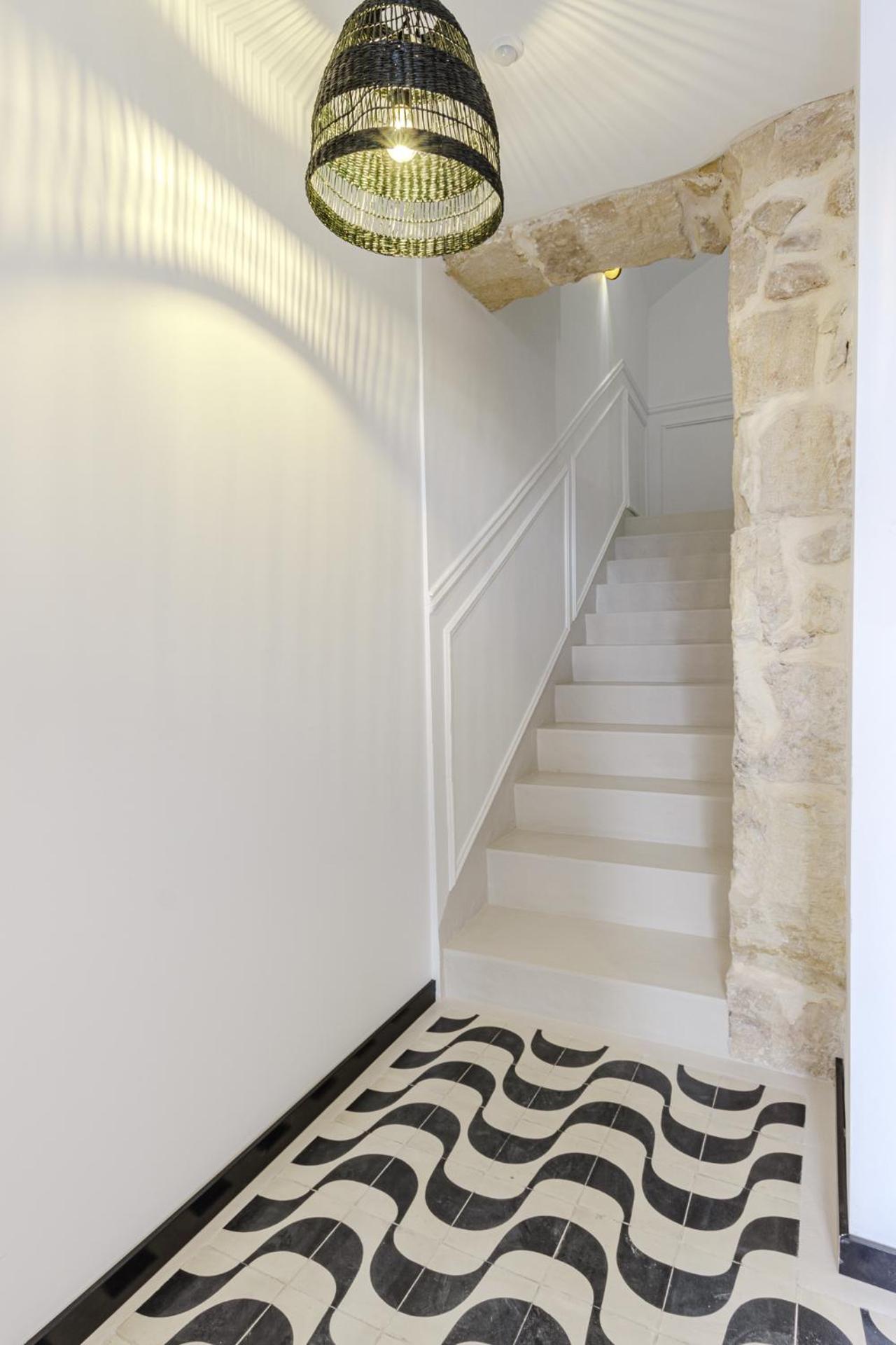 Refined And Practical Studio In Historic Center Of Alicante Kültér fotó