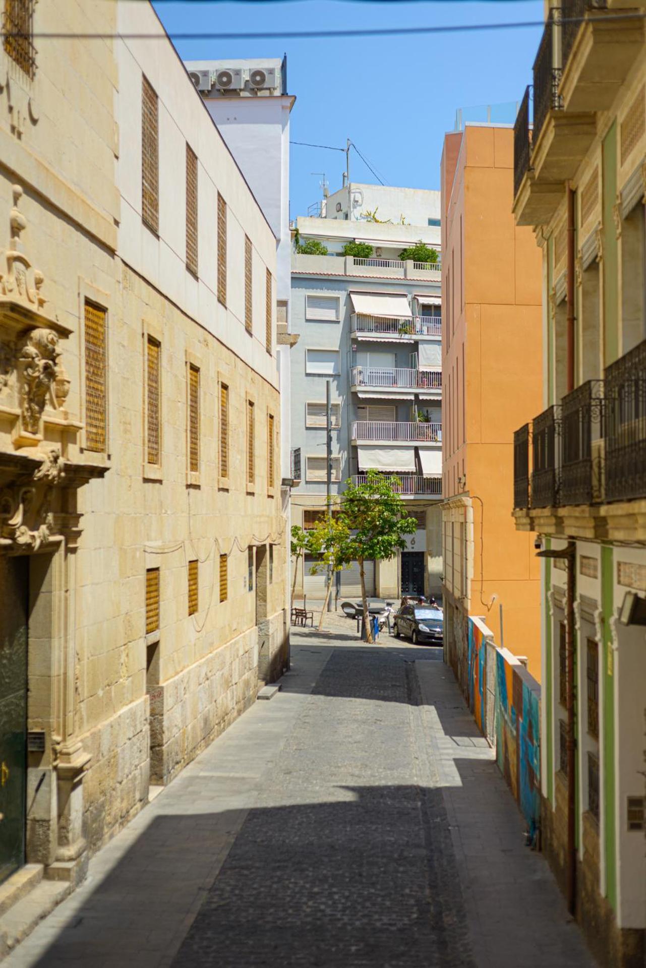 Refined And Practical Studio In Historic Center Of Alicante Kültér fotó